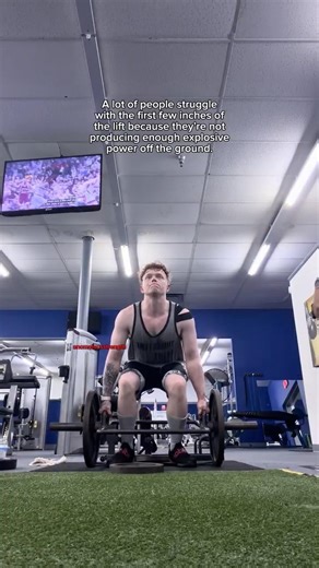 Why more deadlifters should use resistance bands… : #deadlift #shorts #strengthtraining #gymtips