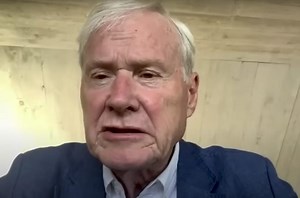 Chris Matthews Bluntly Declares: ‘The Country is Moving Towards Trump!’ - NewsBreak