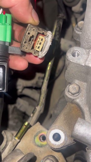Nissan 350z camshaft sensor replacement but didn’t fix the random misfire p0300 #camshaft