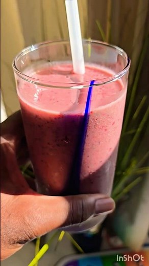 Berry Apple And Kale Smoothie Recipe