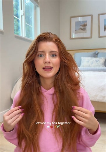 Quick and Easy Messy Bun Hairstyle Tutorial