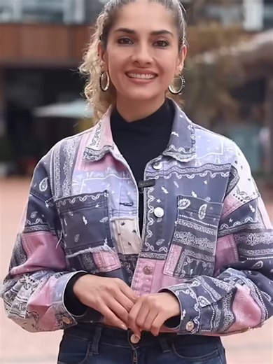 Definitivamente estudiar inglés es una gran decisión, y si es con el SENA, mucho mejor. 😎✨ Ingresa ya a https://zajuna.sena.edu.co/bilinguismo.php y sé parte del programa English Does Work que te permitirá disfrutar todo estos beneficios. 🇱🇷 #EstudiaEnElSENA 💚 #sena