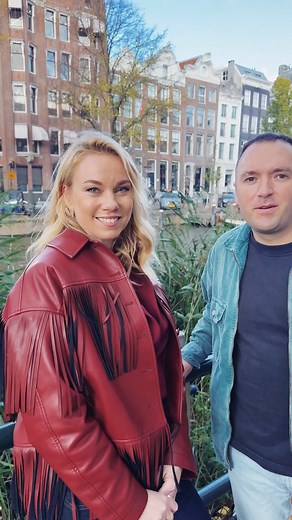 James Cottle & Cari have proven to be a dream team. Together, they bring 'Chasing Butterflies', an absolute belter of an uplifting vocal track 🥰🦋 This beauty is out now on #PureTrance NEON, so be sure to let the neighbours hear it -> https://ptneon.lnk.to/ChasingButterflies | Pure Trance