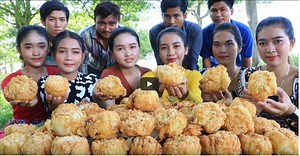 Amazing cooking onion crispy with egg recipe - Natural TV Cooking | Village Chef