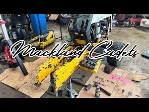 Cub Cadet 1782 Super Garden Tractor Engine Removal !