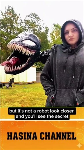 Amazing Venom Shoulder Costume With Hidden Trick Inside. #shorts #halloween #funny