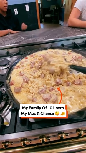 305K views · 667 reactions | My family of 10 loves my mac & cheese 燎 | Twisted | Facebook