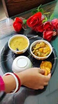 Lunch time #trending #music #oldisgoldsongs #lunch #vegthali #shortfeed