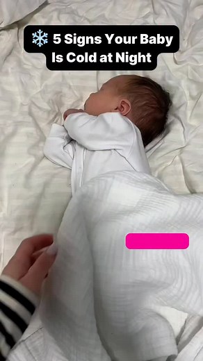 ❄️ 5 Signs Your Baby Is Cold at Night 1️⃣ Chest or neck feels cool to the touch 2️⃣ Frequent waking between 3–6 AM 3️⃣ Sleeping with hands tucked under or bum raised 4️⃣ Tossing, turning, or seeming restless in bed 5️⃣ Struggling to fall back asleep after night feeds 🌙 How to Fix It ✅ Add an extra layer of clothing (not too tight) ✅ Use a safe oil heater to maintain room warmth ✅ Make small changes to the room: •⁠ ⁠Double up the curtains •⁠ ⁠Add thick rugs or carpets on the floor 🚫 What Not to