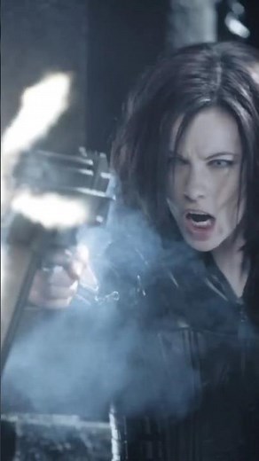 WereWolf Attack on Lycans | Underworld Awakening movie Clip Recapseen #movie #shorts