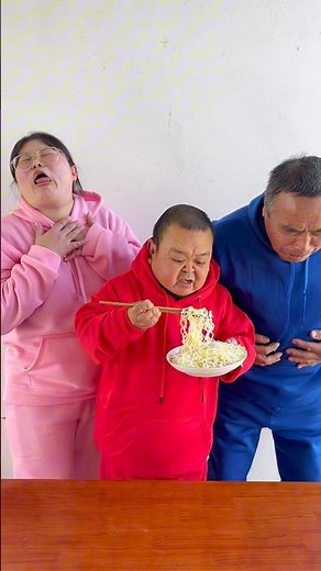 Oh！Just Eat It all by Yoursel 🍜🤮