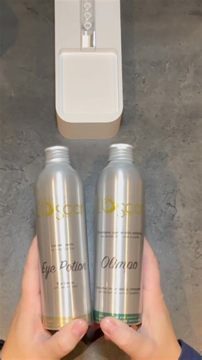 📣📣Kalder alle katteejere!! 📣📣 Er I klar på noget helt vildt! 😁 Vi synes I skal forkæles lidt, så vi er gået amok med vilde tilbud til dig der har kat! 😻 Tilbuddene løber af stablen kl 00.00 i dag! - og slutter på søndag kl 00.00. Du kan bl.a få; 😺 Vilde rabatter 🧴udvalgte L’Oscar produkter køb 3 og få 50% 🚚Gratis fragt ved køb over 200,- leveret med dao til shop - gælder kun katteting. *gælder ikke kattegrus og royaldream* Hold øje med hjemmesiden fra kl 00.00 👇 https://prettythings.dk