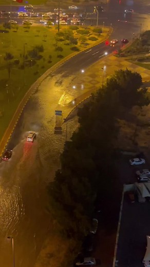 Severe Thunderstorm Hits Bahrain | Safety Precautions | Weather Forecast