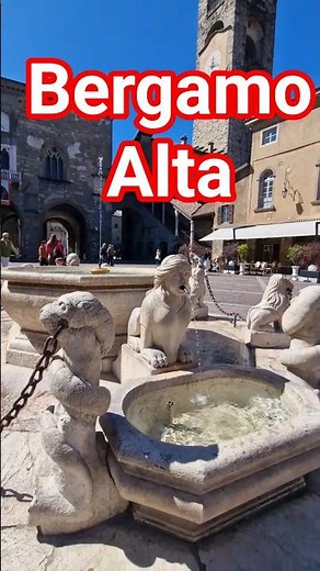 A Walk Through Bergamo, Città Alta |Walking Tour in 4K. Exploring the Beautiful Italy.