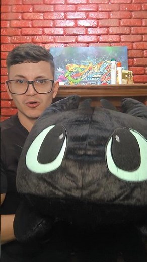 Giant plush toy, Toothless from How to Train Your Dragon. #plushtoy #howtotrainyourdragon #toothless