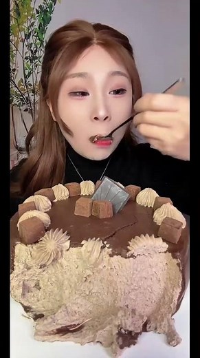 Cake and Dessert Eating Challenge