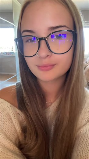 Exploring Double Nose Piercings: A Trendy Style