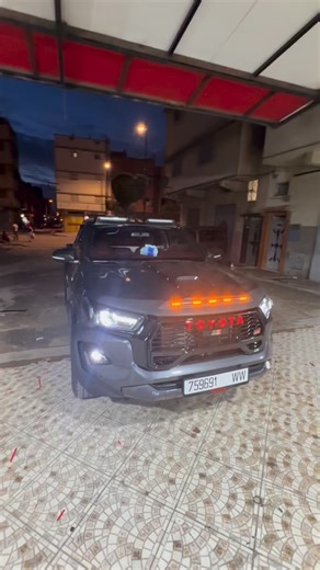 Alarme-2000-kenitra on Instagram: "Tranformation Hilux Gr ✅☎️ #hiluxrevo #toyota #toyotahilux #hiluxoffroad #tuning #grsport #kenitra #maroc"