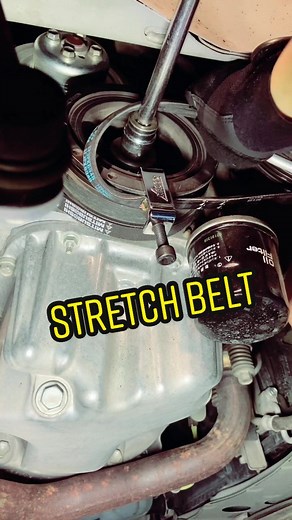 ストレッチベルト装着にはハスコーさんのやーつ使ってる！ #ナリタオート #整備士 #mechanic