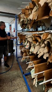 6.3K views · 3.2K reactions | #italianskins #leather #genuineleather #italianleather #skins #leatherbag #leatherseller #moda #streetwear #streetfashion #bookbinding #bindery #designer #fashiondesigner #upholstery | ITALIANSKINS | Facebook