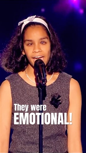 Blind child with an Angel’s Voice leaves Coaches in Tears 🥹