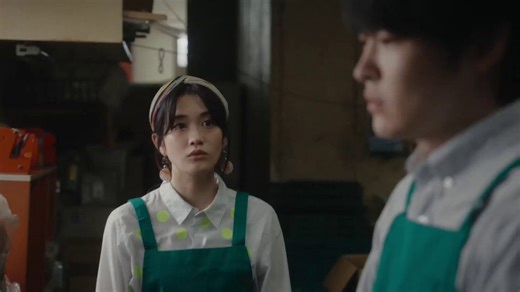 ◤登場人物紹介◢#小泉萌香 演じる辰樹のバイトの先輩：佐川睦美✨あっけらかんとした✌性格が辰樹を元気づけてくれる⤴▼TikTokでチェックhttps://t.co/9RbwalKnEW#映画エリカ #エリカ　#Erica