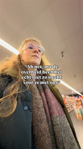 C É L I N E | Freedom Mentor on Instagram: "Ik weet dat het voor veel mensen nog ver-van-m’n-bed is. Maar jij en ik… Wij zien het al van ver aankomen he? Digitale ID’s. Digitale euro’s. Samen in één systeem. Volledig traceerbaar. Elke seconde van de dag controleerbaar. Wat als jij op een dag niet meer mag reizen, kopen, sparen, of zelfs posten… Omdat jouw mening afwijkt? Of omdat je niet wil meedoen in een QR-code maatschappij 👀 Ik zie maar één uitweg. Da’s niet gehoorzamen én slikken tot je st