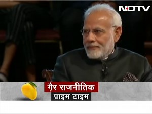 Watch: Ravish Kumar slices up Akshay Kumar's 'non-political' interview with Narendra Modi