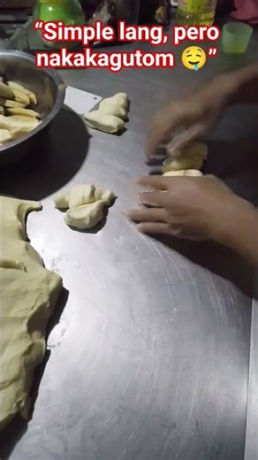 “Ganito Gumawa ng Tinapay na May Saging 🍌”