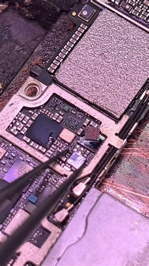 iPhone 6s plus charging problem solution ✅ #trending #viral #viralsong #shortvideo