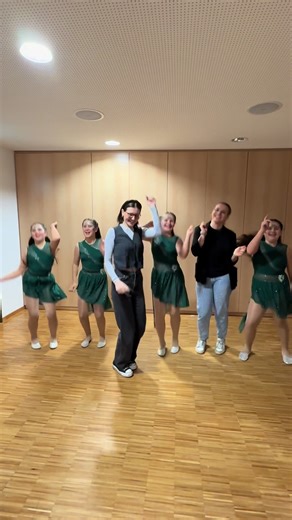 Dance Transitions in Fasching Celebrations