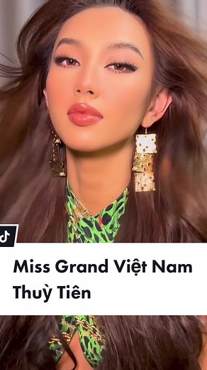 #missgrandvietnam @missgrandvn.thuytien còn ngáy ngủ như vẫn biến hình được cùng #quannguyenpule 😘 #hocvienquannguyenpule #beautyqueenvietnam #missgrandinternational