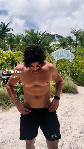 Can you guess my body fat ? ⤵️