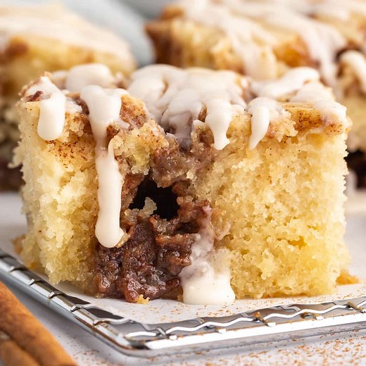Cinnamon Roll Coffee Cake