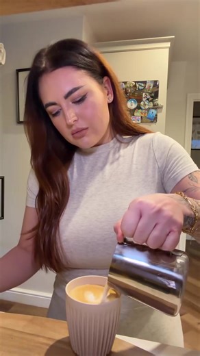 Coffee, lounge set, Alexa, happy days ☕️