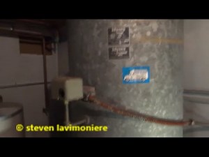 well tank making clicking noise when water runs