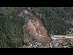 Nakatsu landslide , rotational slump in Japan, landslide Prefecture of Oita
