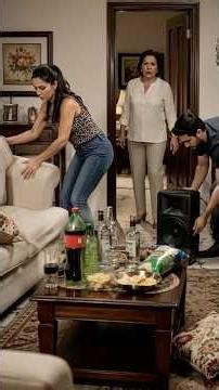 Madre encuentra a su hijo y su nuera moviendo sus muebles para hacer una fiesta #reflexion #novela