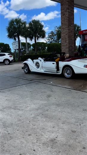 8.4K views · 30 reactions | What kinda car is this ? Miami cruise Machine ... | 30milesOUT fish'n TV | Facebook