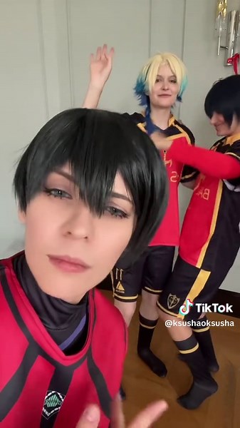 Exploring Blue Lock Cosplay Styles and Characters