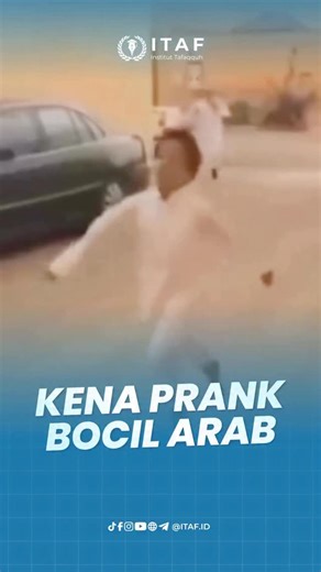 Institut Tafaqquh on Instagram: "PRANK ALA BOCIL ARAB 🤣 ______________________ 𝐏𝐑𝐎𝐆𝐑𝐀𝐌 𝐈𝐓𝐀𝐅 𝐘𝐀𝐍𝐆 𝐌𝐄𝐌𝐁𝐔𝐊𝐀 𝐏𝐄𝐍𝐃𝐀𝐅𝐓𝐀𝐑𝐀𝐍 PERIODE NOVEMBER & DESEMBER 2025 1️⃣ Syariah Super Camp (Batch 11) Program online 8 pekan persiapan tes masuk Prodi S1 Syariah LIPIA Jakarta 2️⃣ Idary Super Camp (Batch 10) Program online 8 pekan persiapan tes masuk Prodi S1 Ulum Idariyah wa Maliyah LIPIA Jakarta 3️⃣ Lughah Super Camp (Batch 9) Program online 8 pekan persiapan tes masuk Prodi S1 L