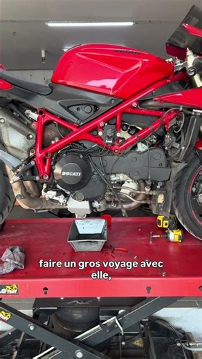 This the end #ducati #848 #evo #mechanic #moto #motard #superbike