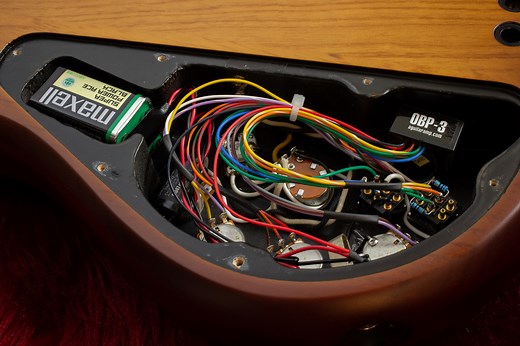 アクティブベースのメリット・デメリットやパッシブとの違い - Geek IN Box