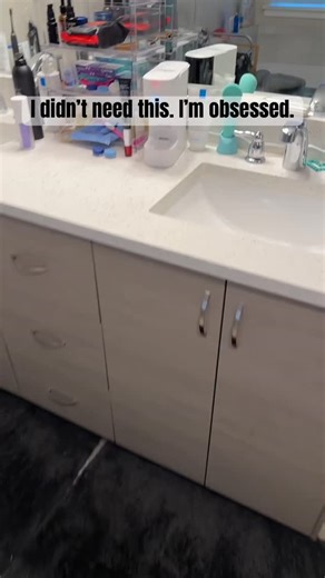 Kylie on Instagram: "Comment LINK and I’ll send you a DM with the details! Drop in the towel roll, add water, press dispense and get a perfectly warm, textured face towel every time. It’s giving spa luxury from your own bathroom. #SelfCareUpgrade #SpaAtHome #LuxuryFinds #SkincareRoutine #TikTokMadeMeBuyIt"