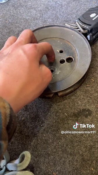 Pully swap on race mower