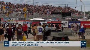 Race fans take in day 2 of Honda Indy despite rain