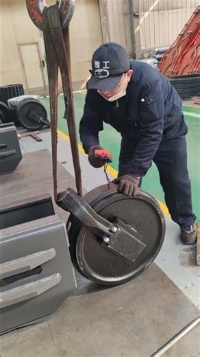 Precision and Power: Efficient Heavy Equipment Maintenance in the Factory Experience