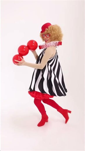 Valeri circus act