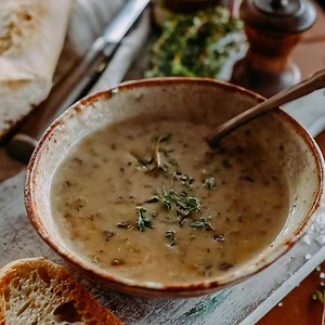 16K views · 761 reactions | Soup? It's what's for dinner! ❤️ Like our page for quick and easy meal ideas to keep you warm on chilly days. ❄️ | Amy's Kitchen | Facebook