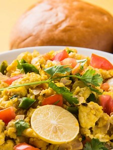 Super easy Anda Bhurji recipe to make in 10 minutes